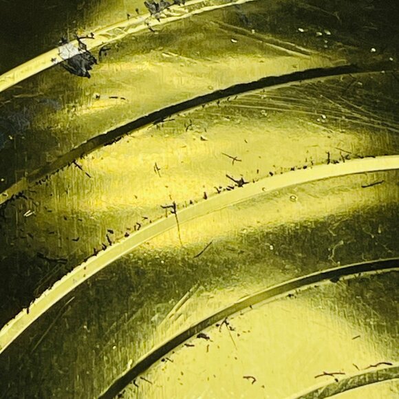 Quinlan’s Tin Vintage Romance Of The Pretzel 12” Tin Container W Floral Design - Picture 12 of 15